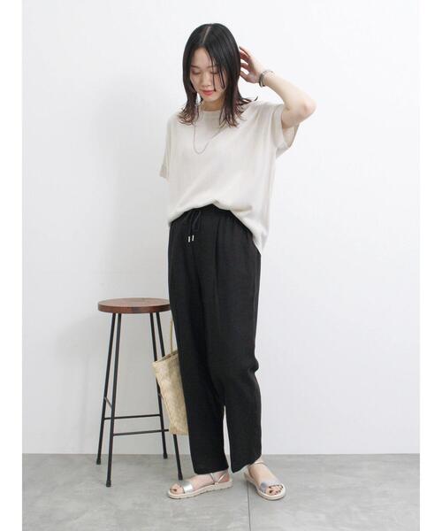 Samansa Mos2 blue（サマンサモスモスブルー）の「【マシンウォッシャブル】麻タッチニットドルマンプルオーバー（ニット/セーター・レディース・ネイビー/キナリ/ブラック・F）」の16枚目の写真