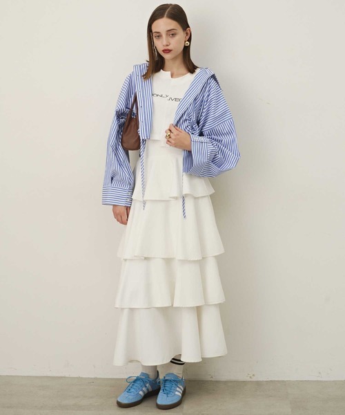 VIOLETTA（ヴィオレッタ）の「クロップドオーバーシャツ（シャツ/ブラウス・レディース・グレー/ベージュ/アイボリー/ネイビー・FREE）」の9枚目の写真