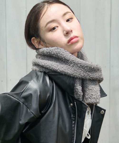 paravion(パラビオン)の「ブークレーマフラー(マフラー・レディース・ブラウン/グレー/アイボリー・FREE)」の1枚目の写真