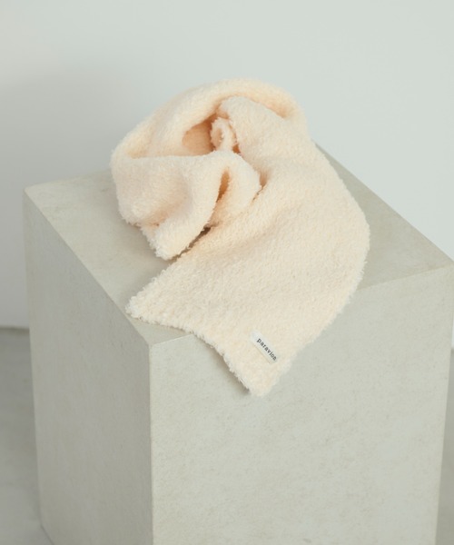 paravion(パラビオン)の「ブークレーマフラー(マフラー・レディース・ブラウン/グレー/アイボリー・FREE)」の2枚目の写真