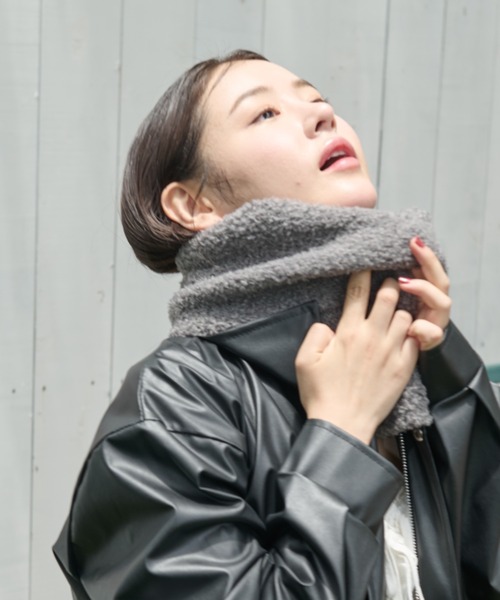 paravion(パラビオン)の「ブークレーマフラー(マフラー・レディース・ブラウン/グレー/アイボリー・FREE)」の15枚目の写真