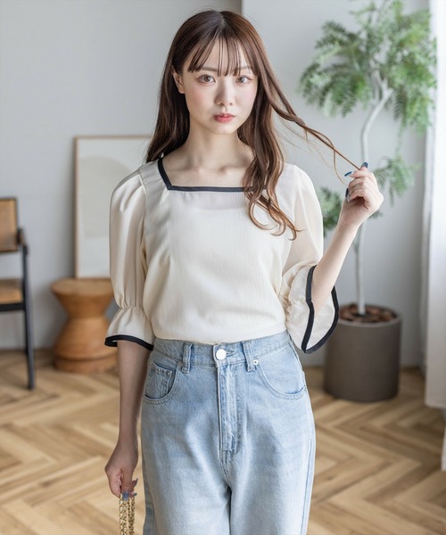 clear（クリア）の「配色キャンディースリーブブラウス［オフィスカジュアル 着回し抜群 大人］≪再入荷≫（シャツ/ブラウス・レディース・ブラック/ブルーグレー/アイボリー・F）」の5枚目の写真