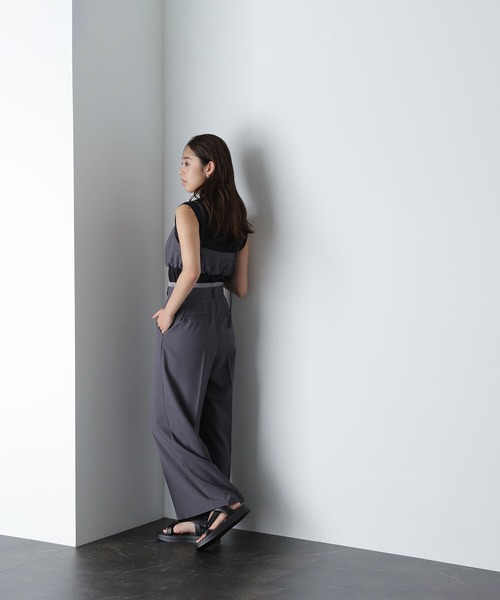 NATURAL BEAUTY BASIC(ナチュラルビューティーベーシック)の「◇ビスチェ&レイヤードライクパンツ(パンツドレス・レディース・チャコールグレー/ベージュ・MEDIUM)」の7枚目の写真