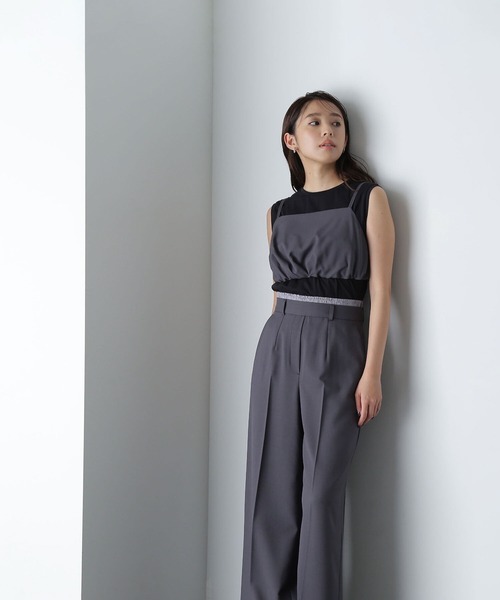 NATURAL BEAUTY BASIC(ナチュラルビューティーベーシック)の「◇ビスチェ&レイヤードライクパンツ(パンツドレス・レディース・チャコールグレー/ベージュ・MEDIUM)」の8枚目の写真