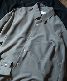 ADAM ET ROPE' | リラックス ドレープ レーヨンスエード とろみレギュラーカラーシャツ / イージーケア / 3シーズン着用可能 / ユニセックス(シャツ/ブラウス)