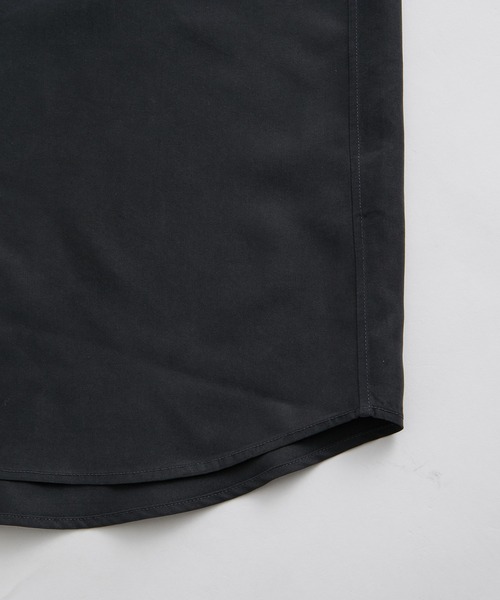 ADAM ET ROPE'(アダムエロペ)の「リラックス ドレープ レーヨンスエード とろみレギュラーカラーシャツ / イージーケア / 3シーズン着用可能 / ユニセックス(シャツ/ブラウス・メンズ・ブラック/ベージュ/キナリ/グリーン系その他2/ブルー系その他5・M/L)」の10枚目の写真