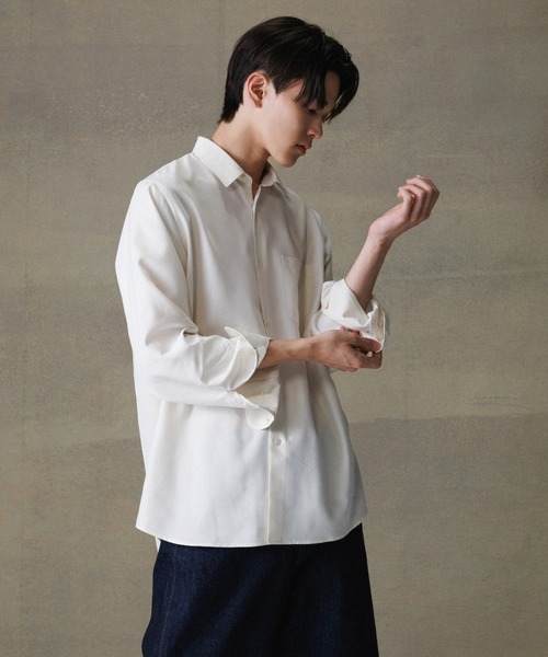 ADAM ET ROPE'(アダムエロペ)の「リラックス ドレープ レーヨンスエード とろみレギュラーカラーシャツ / イージーケア / 3シーズン着用可能 / ユニセックス(シャツ/ブラウス・メンズ・ブラック/ベージュ/キナリ/グリーン系その他2/ブルー系その他5・M/L)」の18枚目の写真