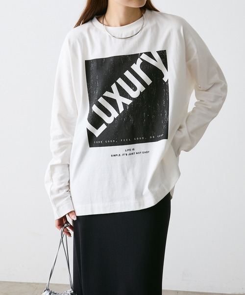 PUAL CE CIN(ピュアルセシン)の「【WEB限定カラーあり】LUXURYプリントロンT(Tシャツ/カットソー・レディース・アイボリー/チャコールグレー/オフホワイト・FREE)」の3枚目の写真