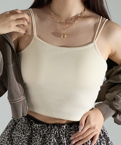 apres jour mignon(アプレジュールミニョン)の「ダブルストラップカップ付きキャミソール(キャミソール・レディース・アイボリー/ブラック/チャコールグレー/ブラック系その他/ナチュラル・フリー/X-LARGE)」の5枚目の写真