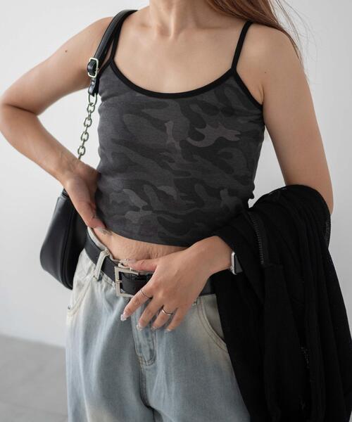dispark（ディスパーク）の「DISPARK/カモフラージュキャミソール（キャミソール・レディース・グレー/カーキ・FREE）」の2枚目の写真