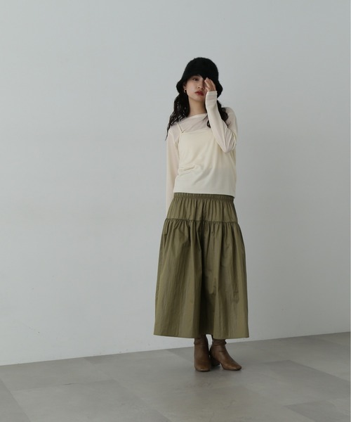 N.(N. Natural Beauty Basic)(エヌエヌナチュラルビューティーベーシック)の「◆シャイニーティアードスカート(スカート・レディース・ブラック/カーキ・MEDIUM)」の18枚目の写真