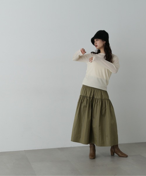 N.(N. Natural Beauty Basic)(エヌエヌナチュラルビューティーベーシック)の「◆シャイニーティアードスカート(スカート・レディース・ブラック/カーキ・MEDIUM)」の19枚目の写真