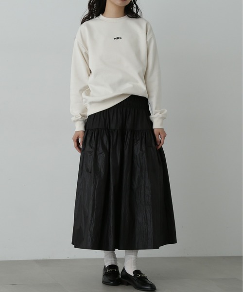 N.(N. Natural Beauty Basic)(エヌエヌナチュラルビューティーベーシック)の「◆シャイニーティアードスカート(スカート・レディース・ブラック/カーキ・MEDIUM)」の12枚目の写真