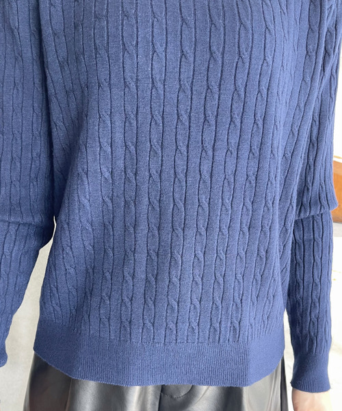 Ada.（エイダ）の「クルーネック コンパクト 長袖 ベーシック ケーブル ニット（ニット/セーター・レディース・ネイビー/ベージュ/グレー/アイボリー/ピンク/レッド/ブラック/ライトブルー・M/L）」の19枚目の写真