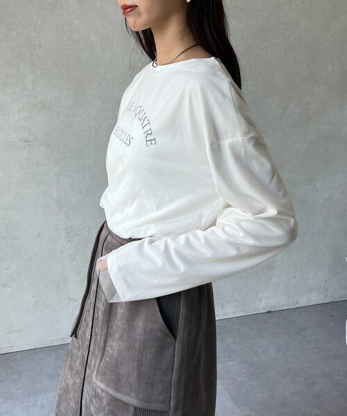 Chez toi(シェトワ)の「チュール重ねロゴロンT(Tシャツ/カットソー・レディース・チャコールグレー/オフホワイト/グレイッシュベージュ・FREE)」の8枚目の写真