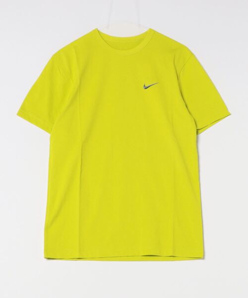 NIKE(ナイキ)の「《NIKEアパレル》ナイキ DF HYVERSE GFX S/S トップ(Tシャツ/カットソー・メンズ・ブラック/イエロー・M/L/XL/S)」の2枚目の写真