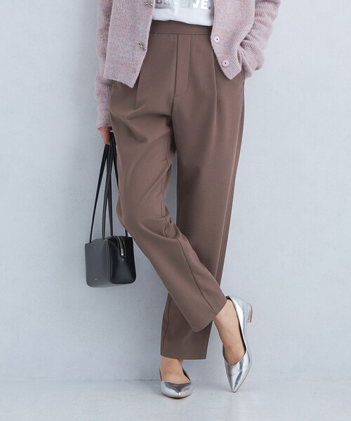 green label relaxing（グリーンレーベルリラクシング）の「［size SHORT/TALLあり］オルマイ ウラキモウ テーパード パンツ（その他パンツ・レディース・ブラック/ライトブルー/オフホワイト/ブラウン/モカ/その他1/ベージュ・SHORT/34/36/38/40/42/TALL/44）」の4枚目の写真