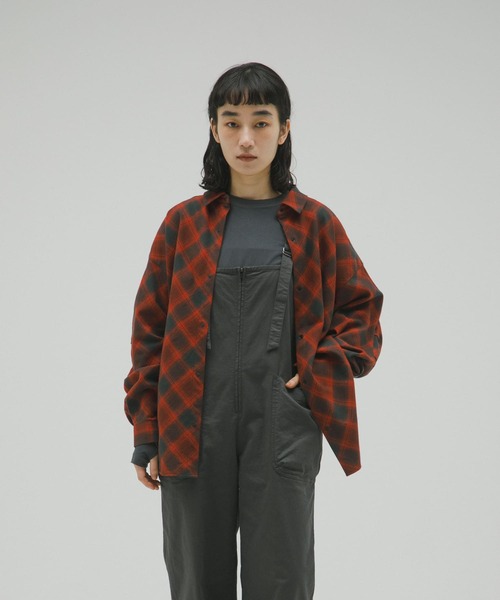 EKAL（エカル）の「バイアスオンブレチェックシャツ（シャツ/ブラウス・レディース・ブラック/レッド・ONE）」の17枚目の写真