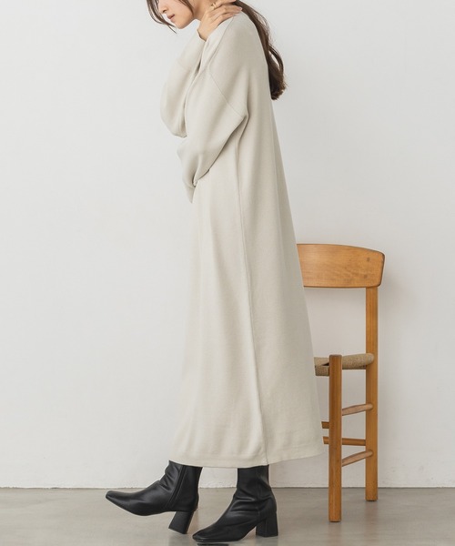 hunch（ハンチ）の「【静電気防止】やわもちヤーン バックスリットワンピース（ワンピース・レディース・モカ/ブラック/アイボリー・FREE）」の7枚目の写真