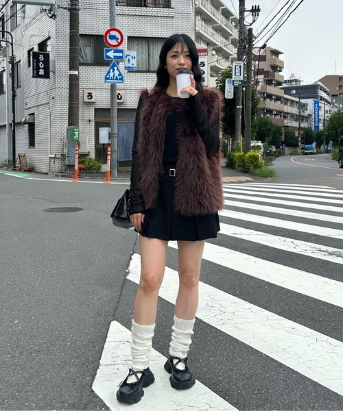 AS KNOW AS plus（アズノゥアズプラス）の「◎アソートファーベスト（ベスト・レディース・アイボリー系/アイボリー/ブラウン系/ベージュ/モカ/チャコール/グレー系1/ブラウン系1・FREE）」の21枚目の写真