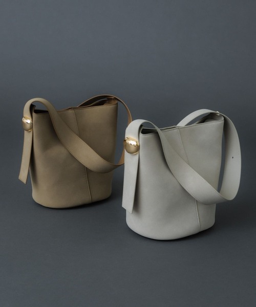 SENSE OF PLACE by URBAN RESEARCH（センスオブプレイスバイアーバンリサーチ）の「スエードライクワンハンドルバッグ（ハンドバッグ・レディース・ライトベージュ/ベージュ・ONE）」の17枚目の写真