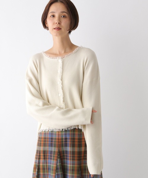 LEPSIM(レプシィム)の「12ゲージフリンジ長袖カーディガン 133286(カーディガン/ボレロ・レディース・アイボリー/ブラック・FREE)」の3枚目の写真