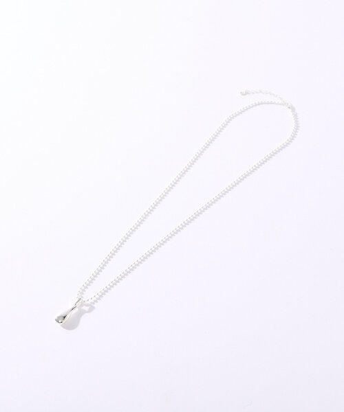 RIVE DROITE（リヴドロワ）の「【コーデのポイントに】drop&ballネックレス（ネックレス・レディース・シルバー・FREE）」の5枚目の写真
