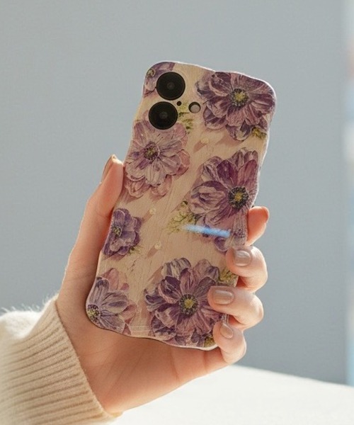 Fun & Daily(ファンアンドデイリー)の「Art Flower iPhone Case 14 / 15 / 16 / 17 / Plus / Pro / Pro Max / Air アイフォンケース(スマホケース/カバー・レディース・マルチ/パープル・iPhone 16 Pro Max/iPhone 16 Pro/iPhone 16 Plus/iPhone 16/iPhone 15 Pro Max/iPhone 15 Pro/iPhone 15 Plus/iPhone 15/iPhone 14/iPhone 14 Plus/iPhone 14 Pro/iPhone 14 Pro Max/iPhone 17/iPhone 17 Pro/iPhone 17 Pro Max/iPhone Air)」の11枚目の写真