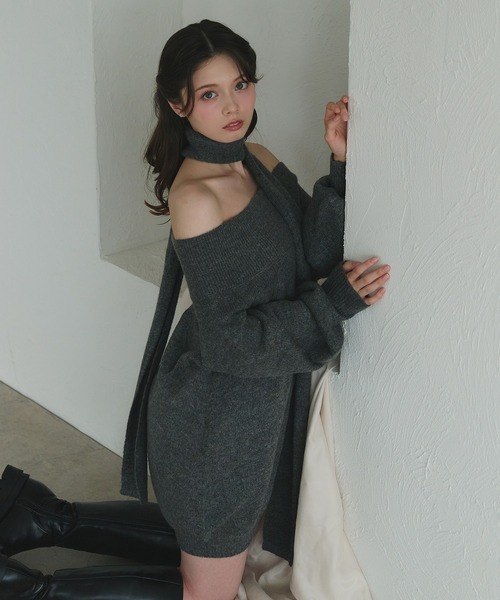 fupel(フぺル)の「Multi-way choker loose off-shoulder knit / マルチウェイチョーカールーズオフショルニット(ニット/セーター・レディース・アイボリー/グレー・FREE)」の15枚目の写真