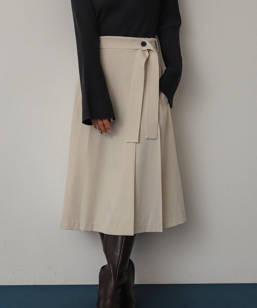 SENSE OF PLACE by URBAN RESEARCH（センスオブプレイスバイアーバンリサーチ）の「プリーツミディスカート（スカート・レディース・グレー/グレー系その他/ブラック・SMALL/MEDIUM）」の6枚目の写真