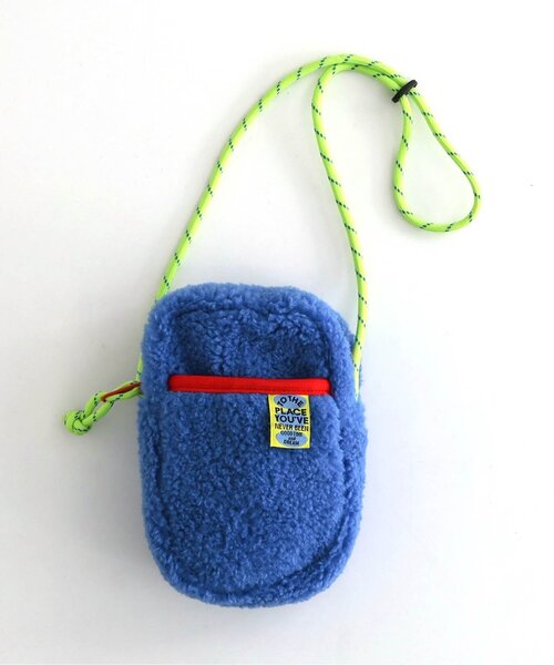 BREEZE（ブリーズ）の「ボアネックポーチ（ショルダーバッグ・キッズ・ブルー/オフホワイト/ブラック・FREE）」の3枚目の写真