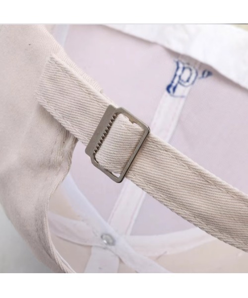 ALTROSE（アルトローズ）の「刺繍　ロゴ　キャップ [b]（キャップ・レディース・グレー/レッド/アイボリー/ブラック・FREE）」の10枚目の写真