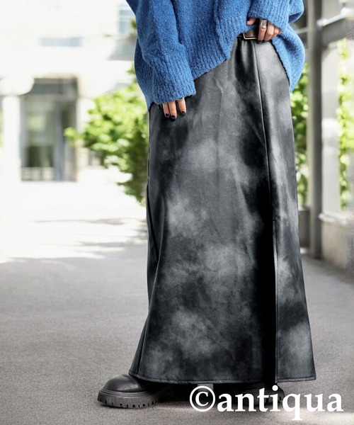 antiqua(アンティカ)の「タイダイ柄レザースカート(スカート・レディース・ブラック・ONESIZE)」の4枚目の写真