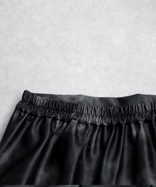 antiqua(アンティカ)の「タイダイ柄レザースカート(スカート・レディース・ブラック・ONESIZE)」の12枚目の写真