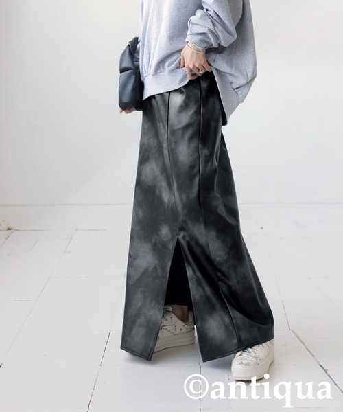 antiqua(アンティカ)の「タイダイ柄レザースカート(スカート・レディース・ブラック・ONESIZE)」の8枚目の写真