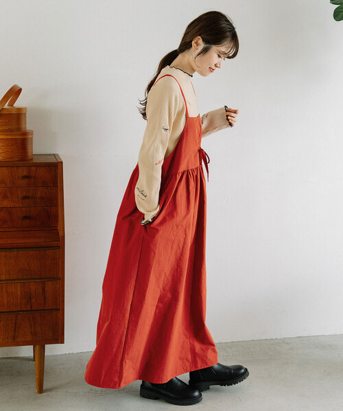 POU DOU DOU（プードゥドゥ）の「フロントリボンキャミワンピース（ワンピース・レディース・レッド/ネイビー/ダークグレー・M）」の21枚目の写真