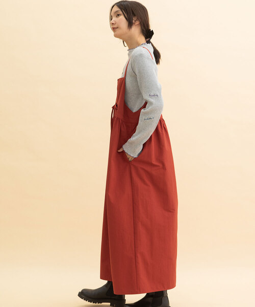 POU DOU DOU（プードゥドゥ）の「フロントリボンキャミワンピース（ワンピース・レディース・レッド/ネイビー/ダークグレー・M）」の4枚目の写真