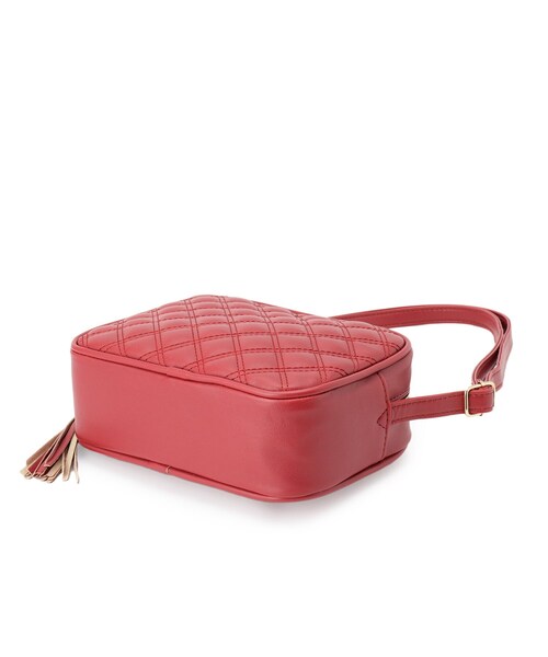 SHOO・LA・RUE（シューラルー）の「◆タッセル付きキルトショルダーバッグ（ショルダーバッグ・レディース・シルバー/ワインレッド/ベージュ/ブラック・00）」の19枚目の写真