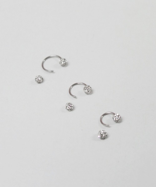 almo(アルモ)の「バーベルデザインラインストーンピアス/ペア(RO)(ピアス(両耳用)・メンズ・その他2/その他1・LARGE/MEDIUM/SMALL)」の5枚目の写真