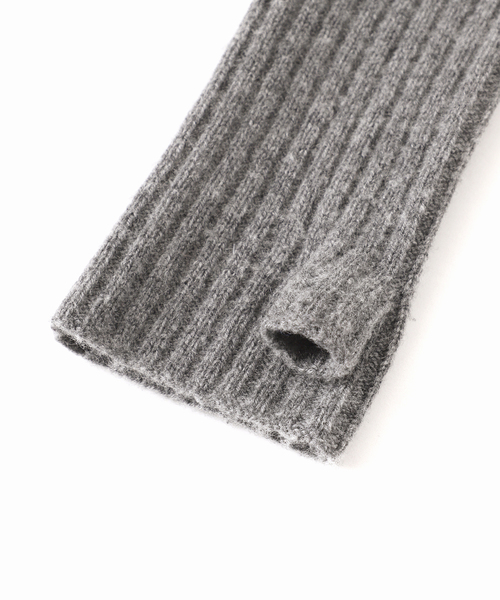 AP STUDIO(エーピーストゥディオ)の「ハンドウォーマー(手袋・レディース・ブラック/チャコールグレー・FREE)」の15枚目の写真