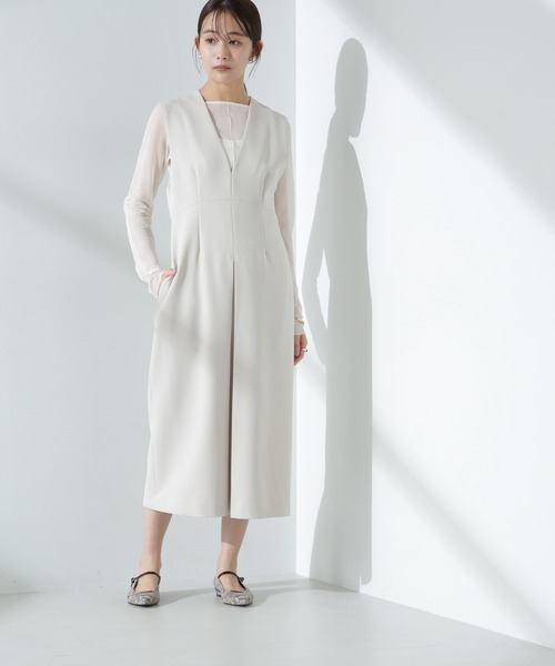 NANO universe(ナノユニバース)の「梨地シアーカットトップス(Tシャツ/カットソー・レディース・オフホワイト/ブラック/ライトブルー・S/M)」の11枚目の写真