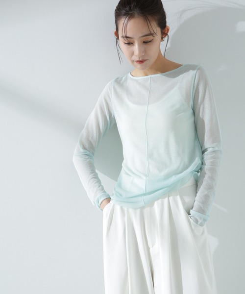 NANO universe(ナノユニバース)の「梨地シアーカットトップス(Tシャツ/カットソー・レディース・オフホワイト/ブラック/ライトブルー・S/M)」の13枚目の写真