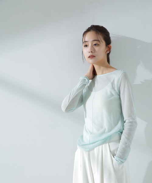 NANO universe(ナノユニバース)の「梨地シアーカットトップス(Tシャツ/カットソー・レディース・オフホワイト/ブラック/ライトブルー・S/M)」の14枚目の写真