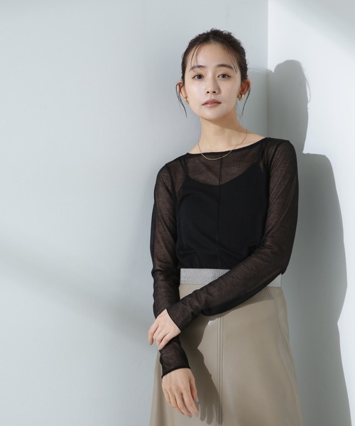 NANO universe(ナノユニバース)の「梨地シアーカットトップス(Tシャツ/カットソー・レディース・オフホワイト/ブラック/ライトブルー・S/M)」の20枚目の写真