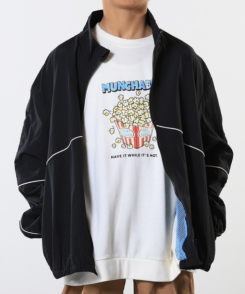 SHOO・LA・RUE（シューラルー）の「【100-150cm/洗える/男女兼用】スタンドカラー パイピングブルゾン（ブルゾン・キッズ・ブラック/パープル/ベージュ・11/10/12/15 /13/14）」の4枚目の写真