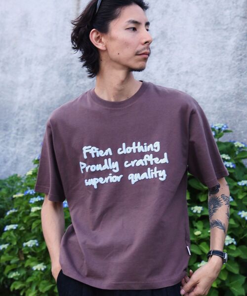 FFEIN(フェイン)の「【FFEIN(フェイン)】手書きロゴショート丈Tシャツ / Tシャツ クルーネック 半袖 プリント 手書きロゴ【短丈】(Tシャツ/カットソー・メンズ・ホワイト/ブルー/チャコール/アイボリー/モカ/その他1/レモンイエロー/ライトブルー・LARGE/MEDIUM/SMALL)」の13枚目の写真