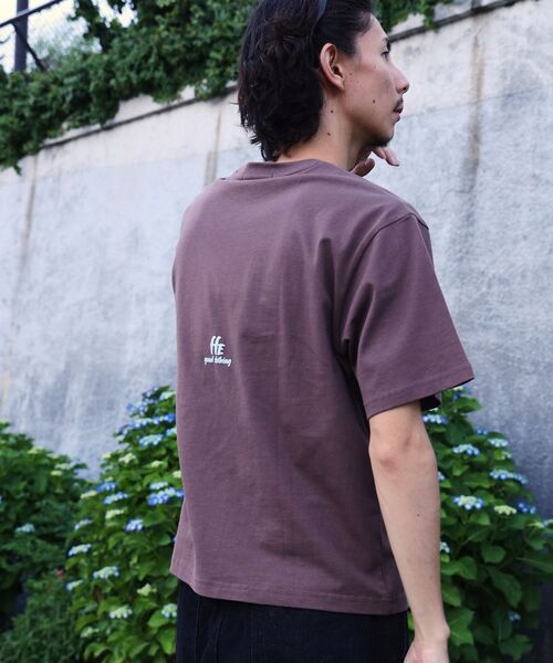 FFEIN(フェイン)の「【FFEIN(フェイン)】手書きロゴショート丈Tシャツ / Tシャツ クルーネック 半袖 プリント 手書きロゴ【短丈】(Tシャツ/カットソー・メンズ・ホワイト/ブルー/チャコール/アイボリー/モカ/その他1/レモンイエロー/ライトブルー・LARGE/MEDIUM/SMALL)」の15枚目の写真