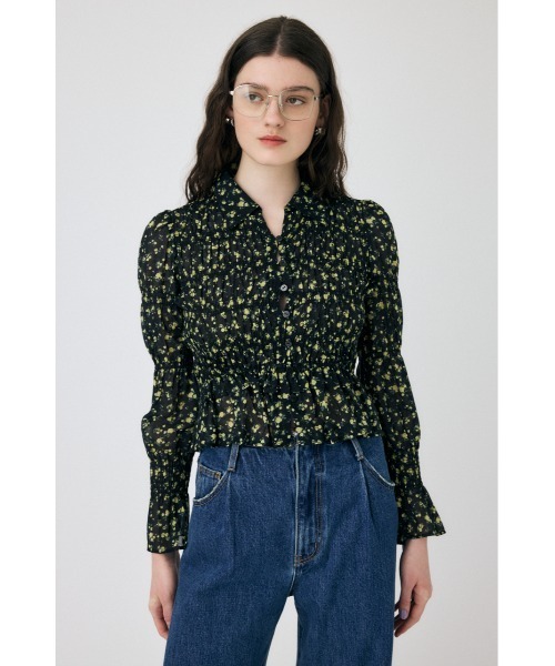 MOUSSY(マウジー)の「SHIRRING FLORAL FIT シャツ(シャツ/ブラウス・レディース・アイボリー/ブルー系その他3/ブラック系その他・FREE)」の2枚目の写真