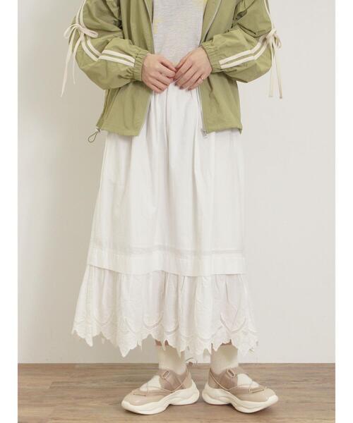 Samansa Mos2(サマンサ モスモス)の「裾スカラップレースペチスカート(スカート・レディース・ベージュ/ブラック/オフホワイト・F)」の4枚目の写真