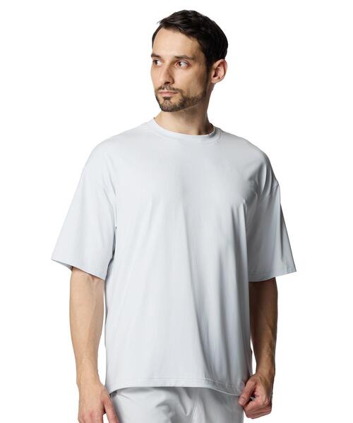 UNDER ARMOUR（アンダーアーマー）の「【ZOZOTOWN販路限定】UAアイソチル オーバーサイズド ショートスリーブ Tシャツ（ライフスタイル/メンズ/レディース）（Tシャツ/カットソー・メンズ・グレー系その他・S/2XL/XL/3XL/L/M）」の11枚目の写真